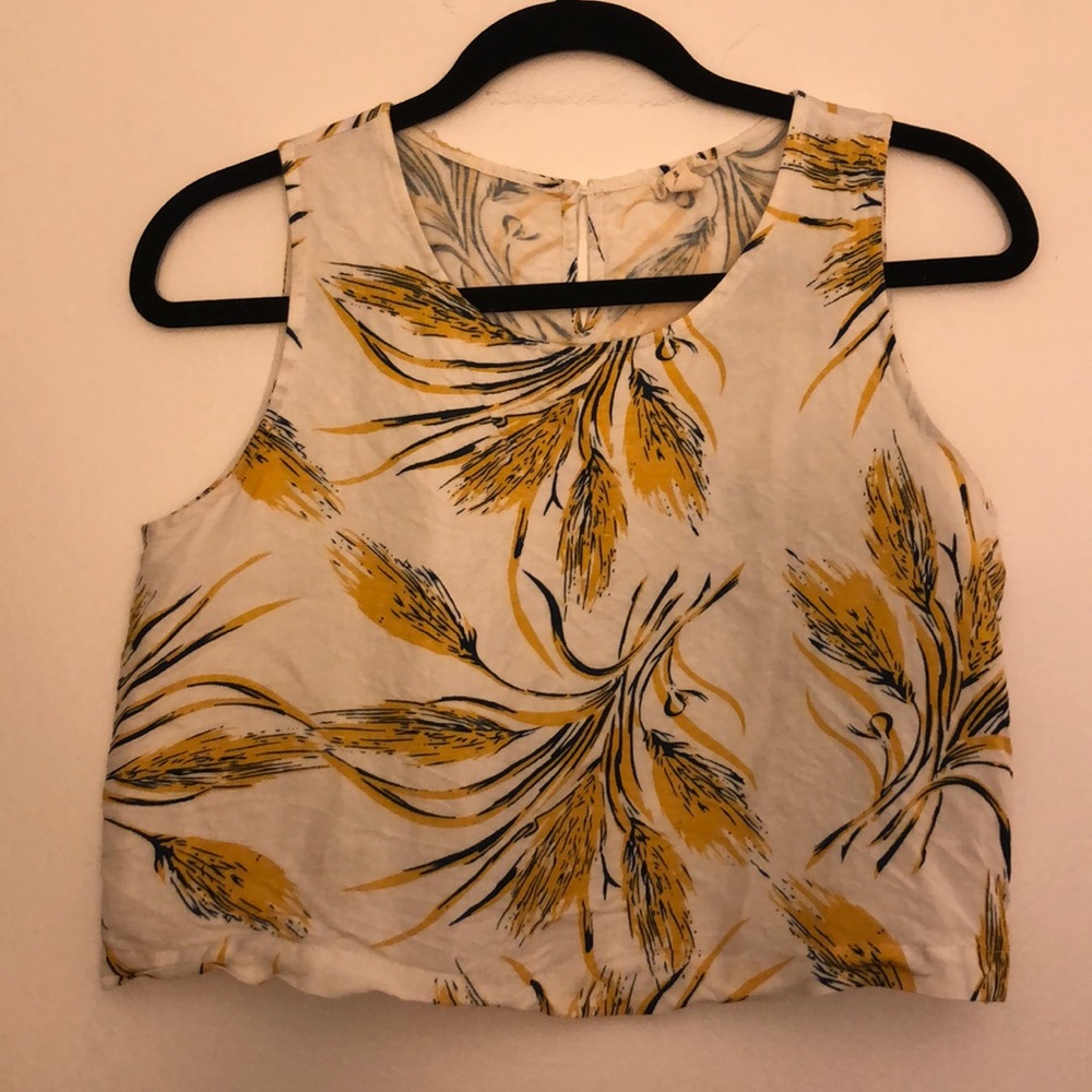 Cropped linen tank top